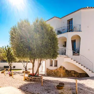 https://seaside-home.in-sardinia.net
